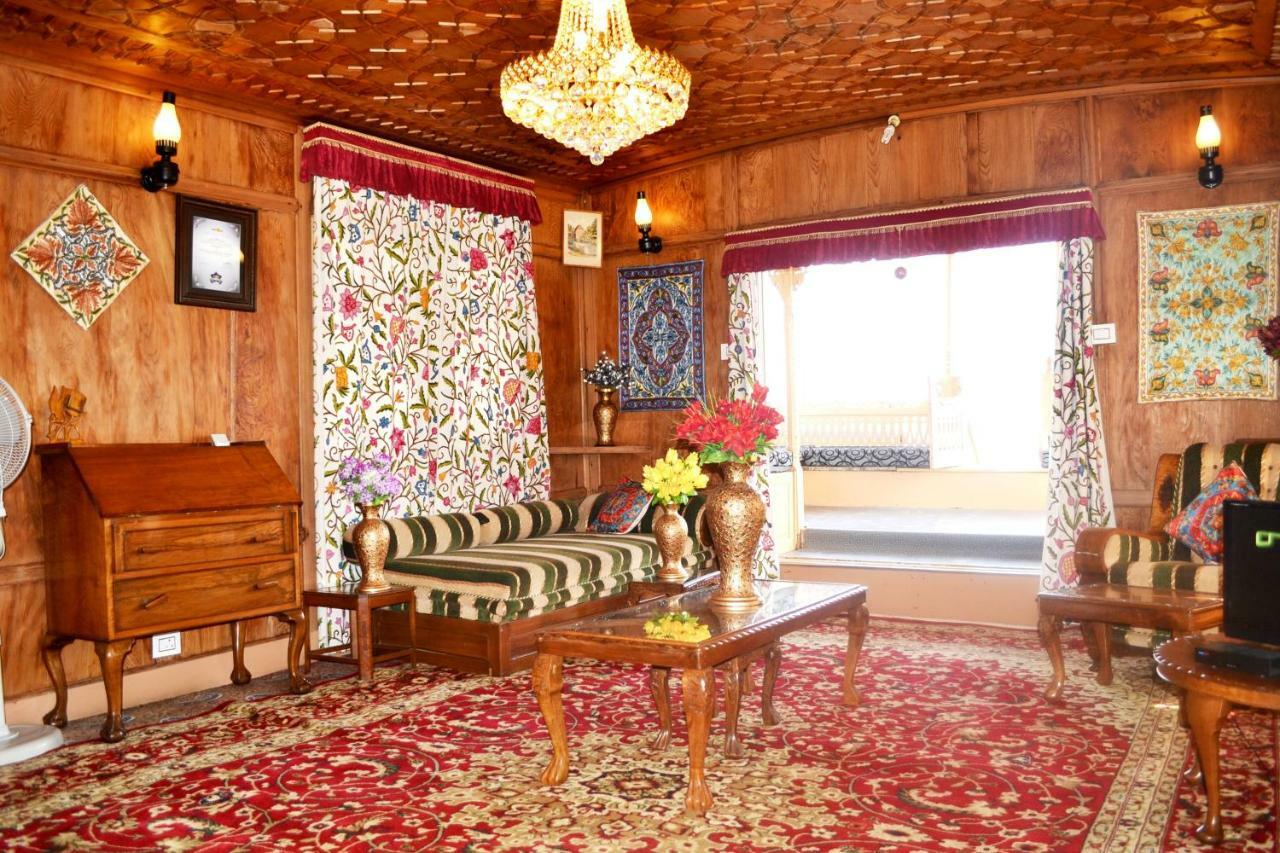 Hotel Peacock Houseboats Srīnagar Zewnętrze zdjęcie